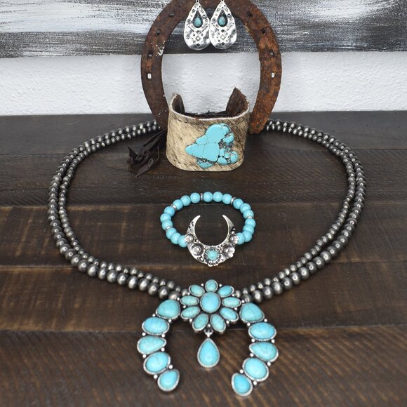 Small Turquoise Squash Blossom Necklace - Picture 2 of 2